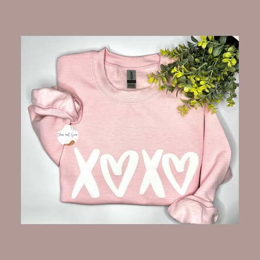 XOXO Puff (light pink w/white)