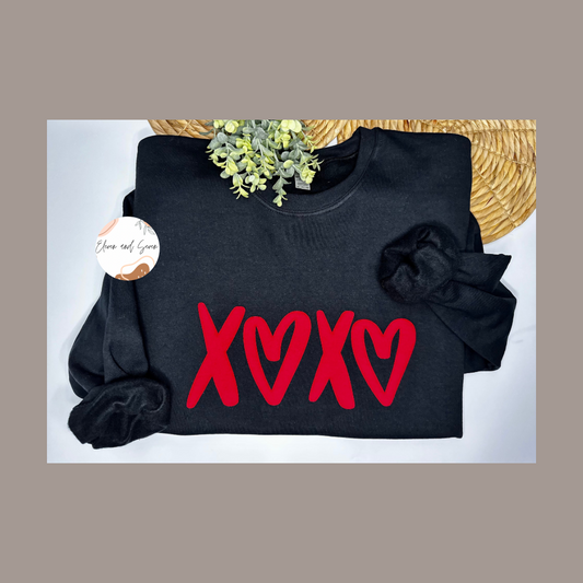 XOXO Puff (black w/red)